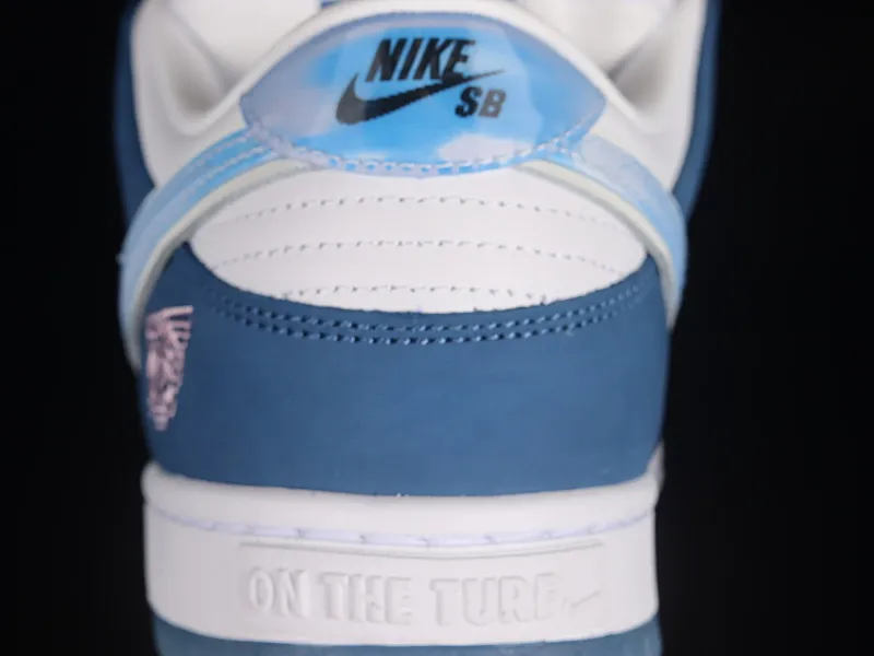 All Categories Nk SB Dunk Series Nk SB Dunk Low Low-top sneakers Pure original version Born x Raised x Nk SB Dunk American street style Joint model SB low-top sports and leisure sneakers FN7819-400
